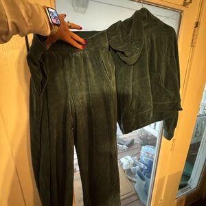 Lululemon Women's Green Corduroy Pants & Hoodie Set
